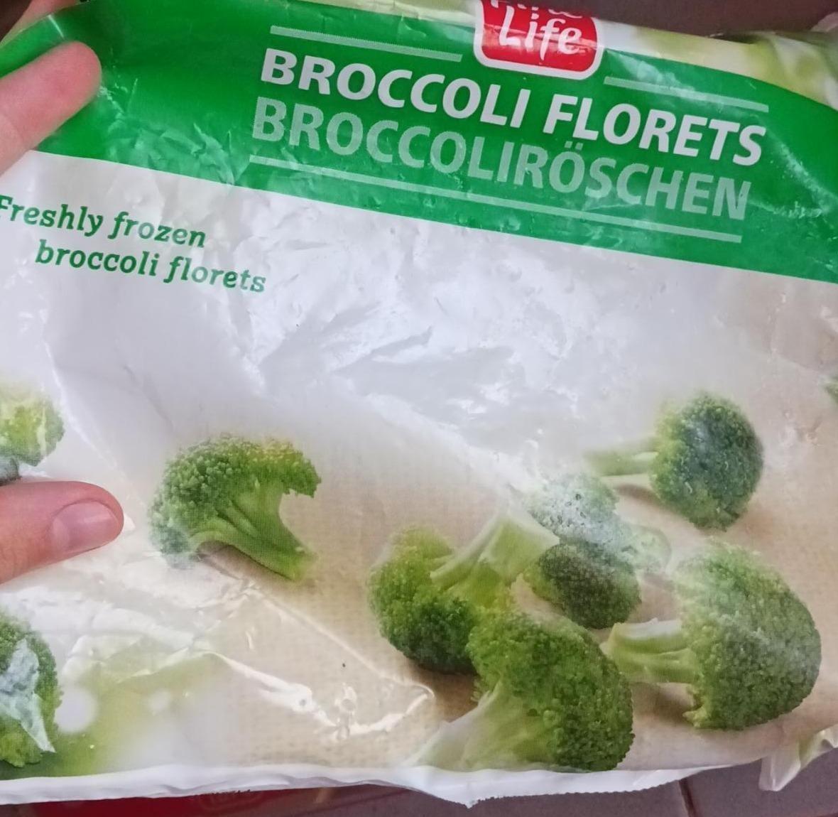 Fotografie - Broccoli Florets Fine Life