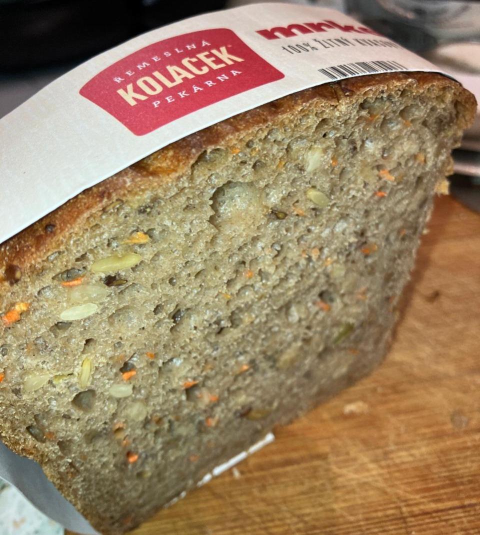 Fotografie - mrkvový chléb Koláčkova pekárna