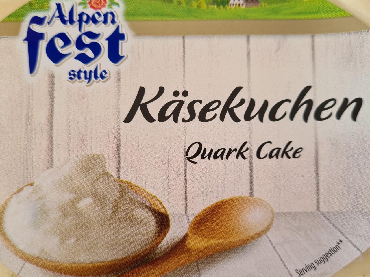 Fotografie - Käsekuchen Quark Cake Alpen fest style