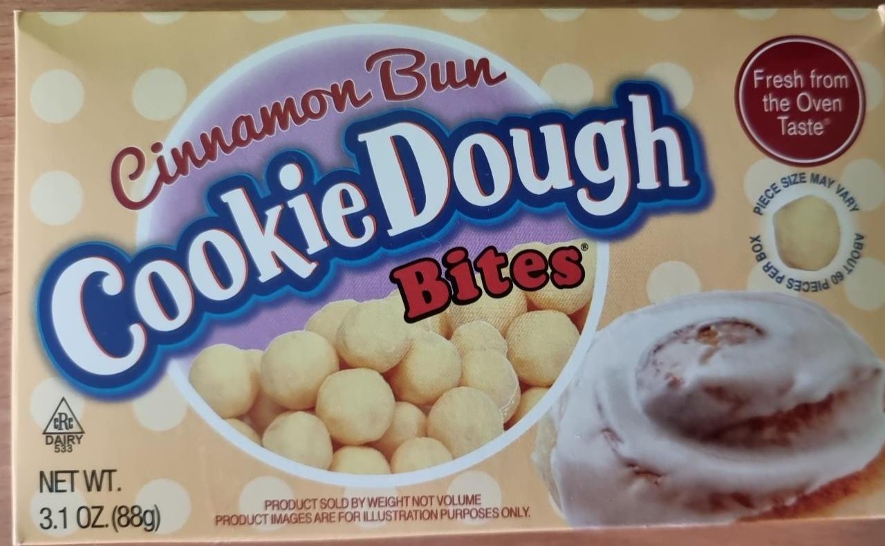 Fotografie - Cinnamon Bun Cookie Dough Bites