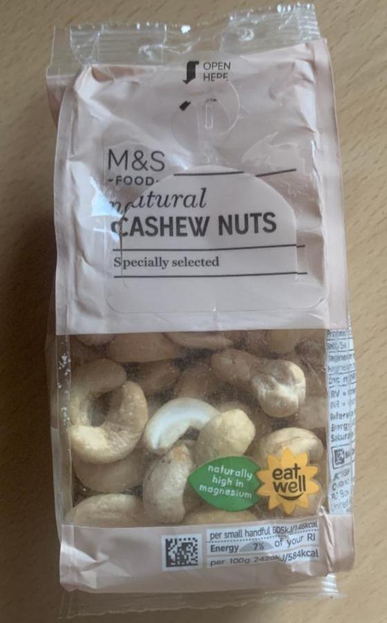 Fotografie - Natural Cashew Nuts M&S Food