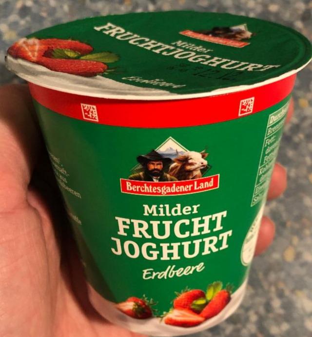 Fotografie - Milder Frucht Joghurt Erdbeere Berchtesgadener Land