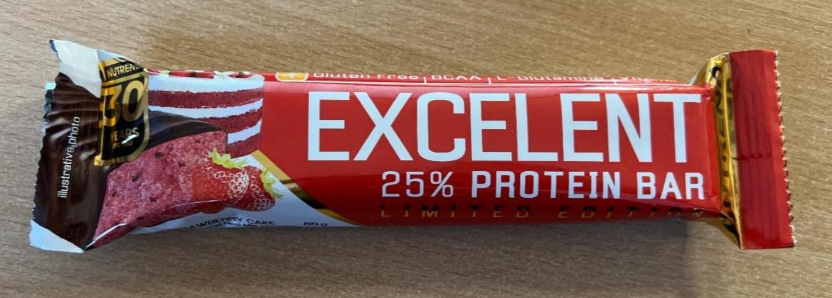 Fotografie - Excelent 25% Protein Bar Limited Edition Strawberry cake Nutrend