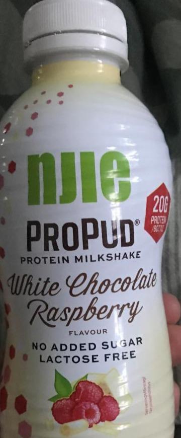 Fotografie - protein milch drink bílá čokoláda malina
