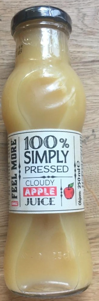Fotografie - 100% Simply Pressed Cloudy Apple Juice Dimes Feel More
