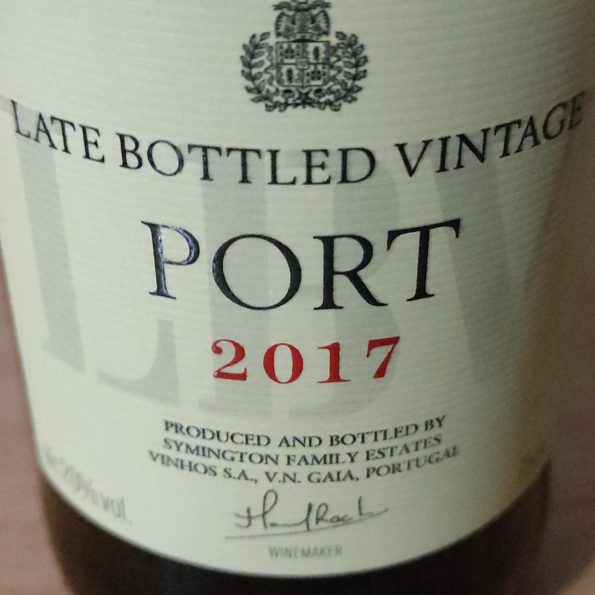 Fotografie - Late Bottle Vintage Port 2017 Tesco Finest