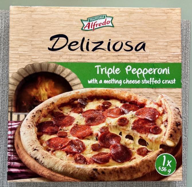 Fotografie - Deliziosa Triple Pepperoni with a melting cheese stuffed crust Trattoria Alfredo