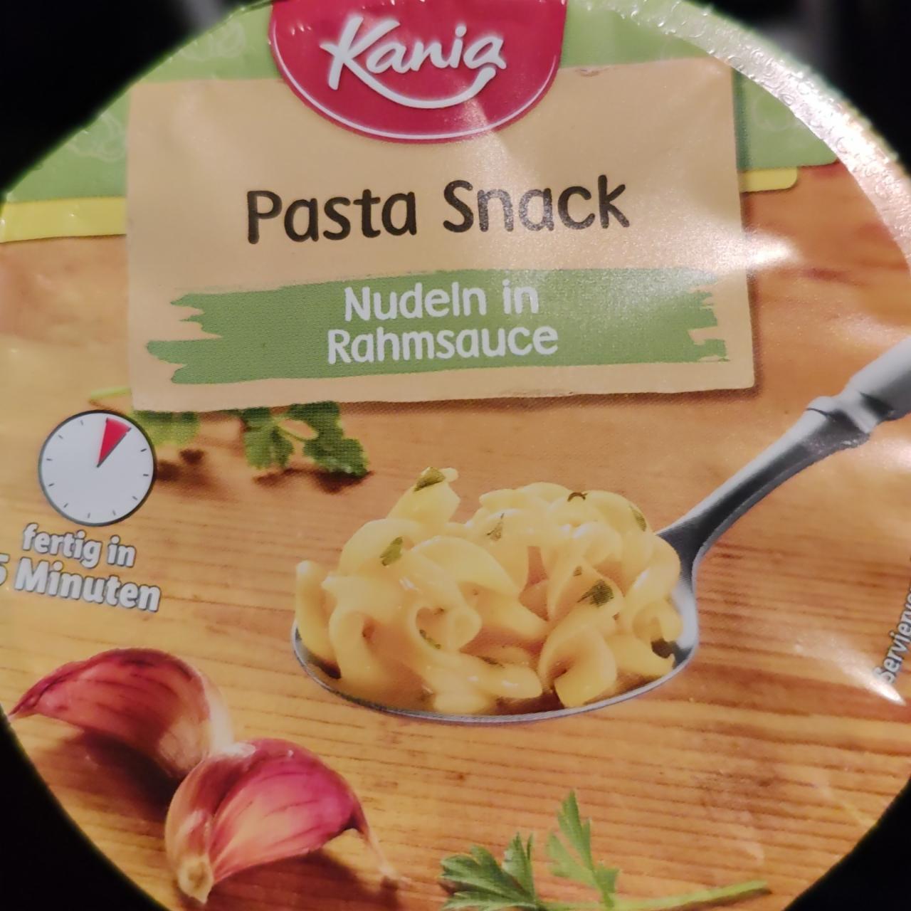 Fotografie - pasta snack nudeln in rahmsauce Kania