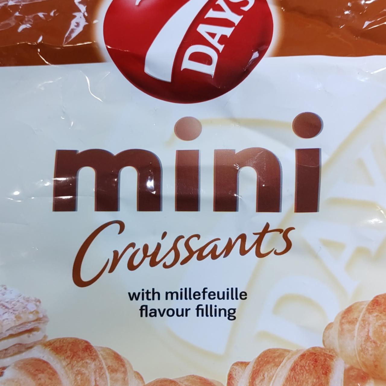 Fotografie - Mini Croissants with millefeuille flavour filling 7 Days