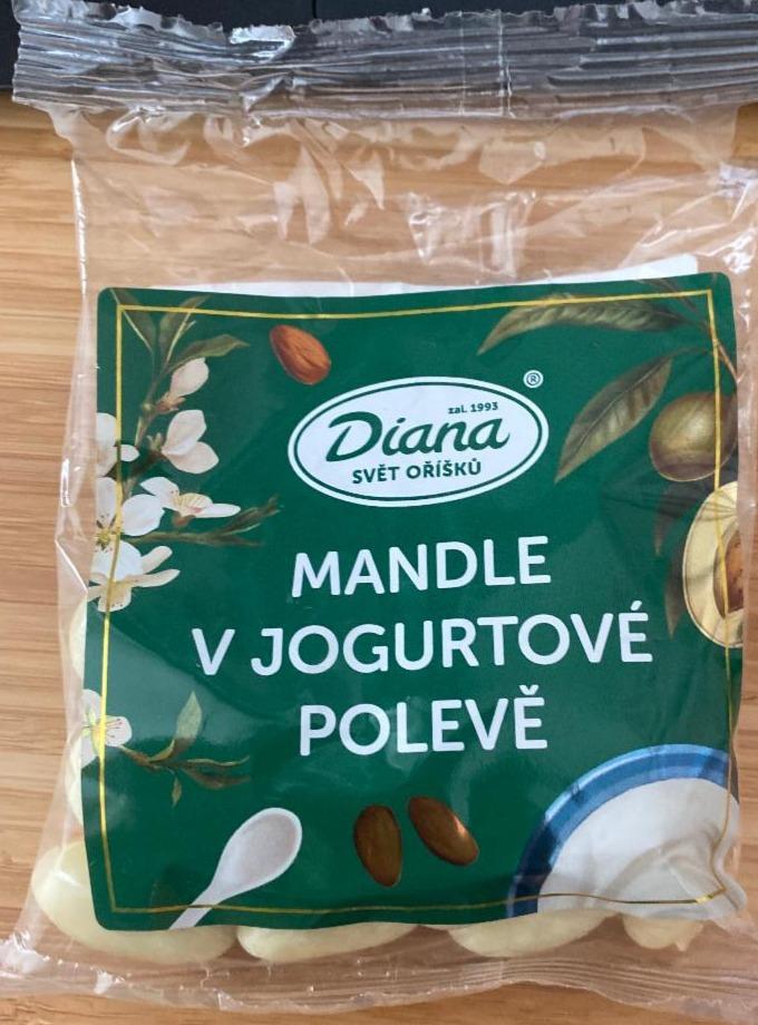 Fotografie - Mandle v jogurtové polevě Diana Svět oříšků