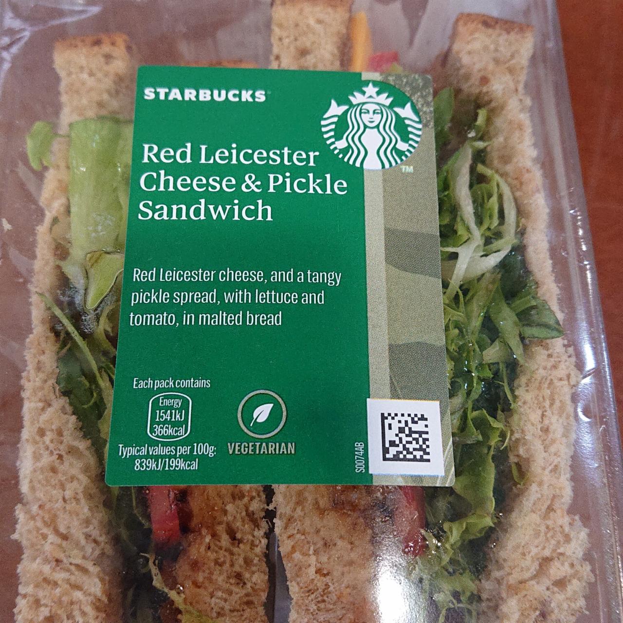 Fotografie - Red Leicester Cheese & Pickle Sandwich Starbucks