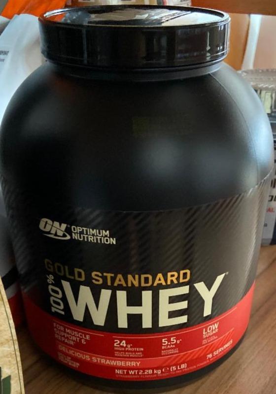 Fotografie - 100% Whey Protein Gold Standard Strawberry Optimum Nutrition