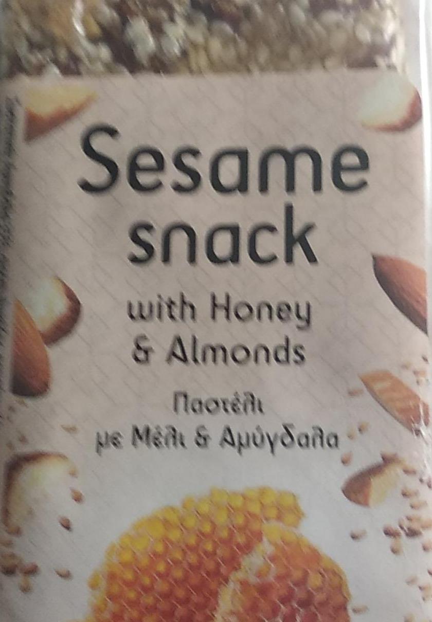 Fotografie - sezame snack with Honey Almonds
