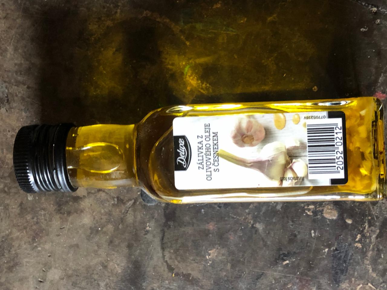 Fotografie - Deluxe Olivový olej s česnekem