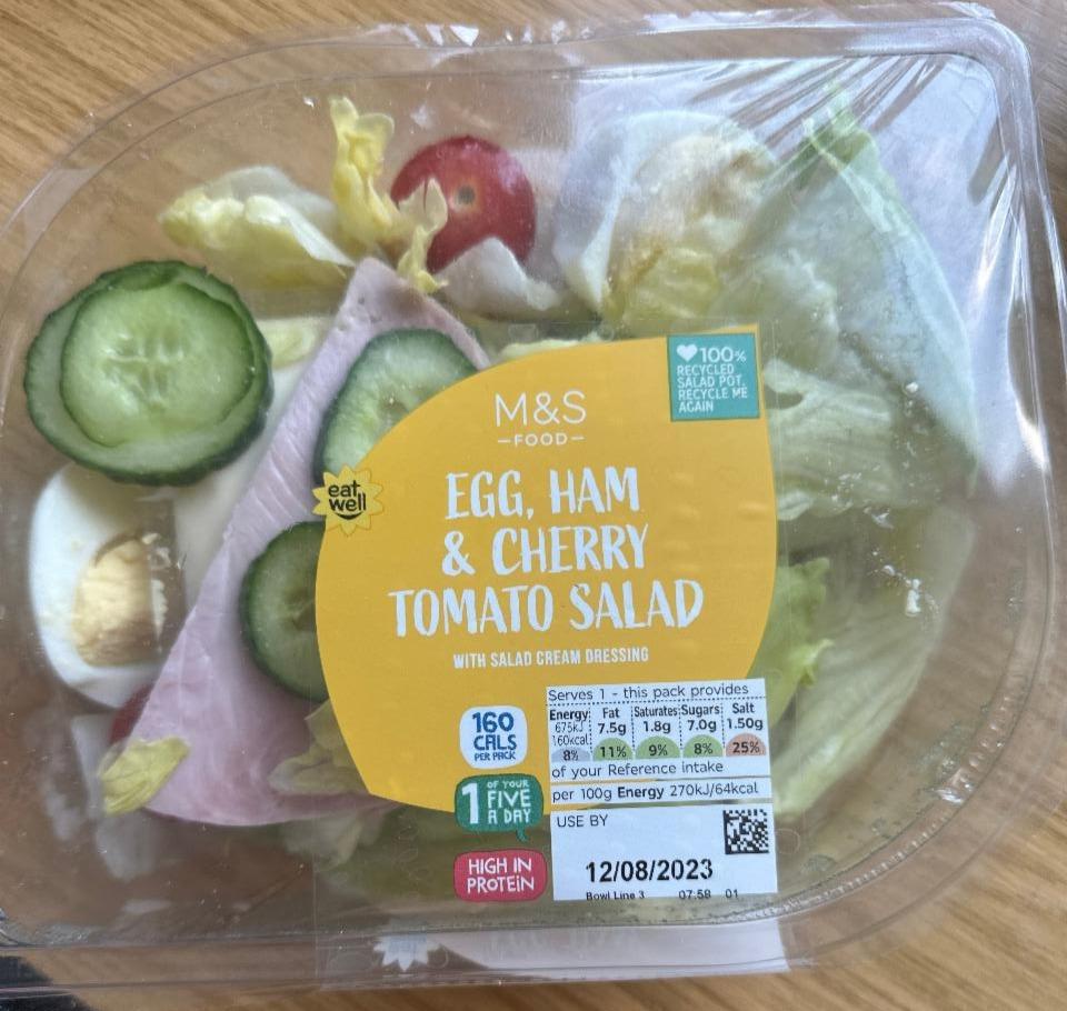 Fotografie - Egg, Ham & Cherry Tomato Salad M&S Food