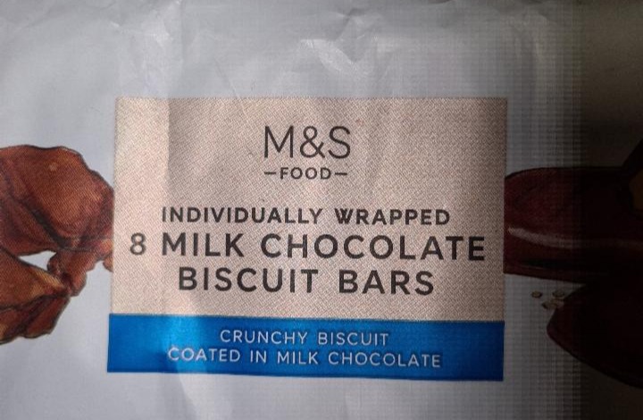 Fotografie - Individually Wrapped 8 Milk Chocolate Biscuit Bars Marks & Spencer