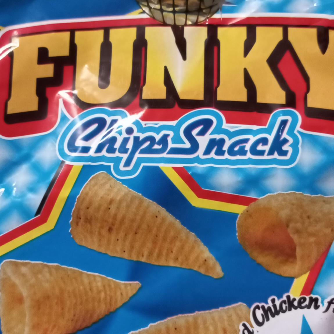 Fotografie - Snack bugle s příchutí uzeného kuřete Funky chips