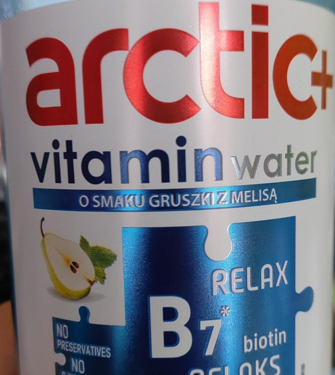 Fotografie - Vitamin water o smaku gruszki z melisa Arctic+