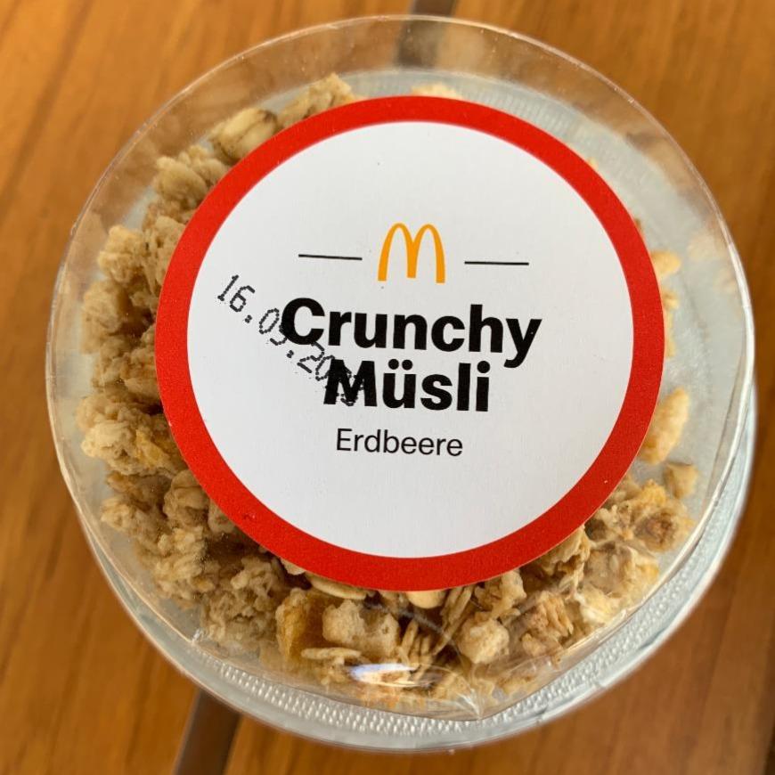 Fotografie - Crunchy Müsli Erdbeere McDonald's