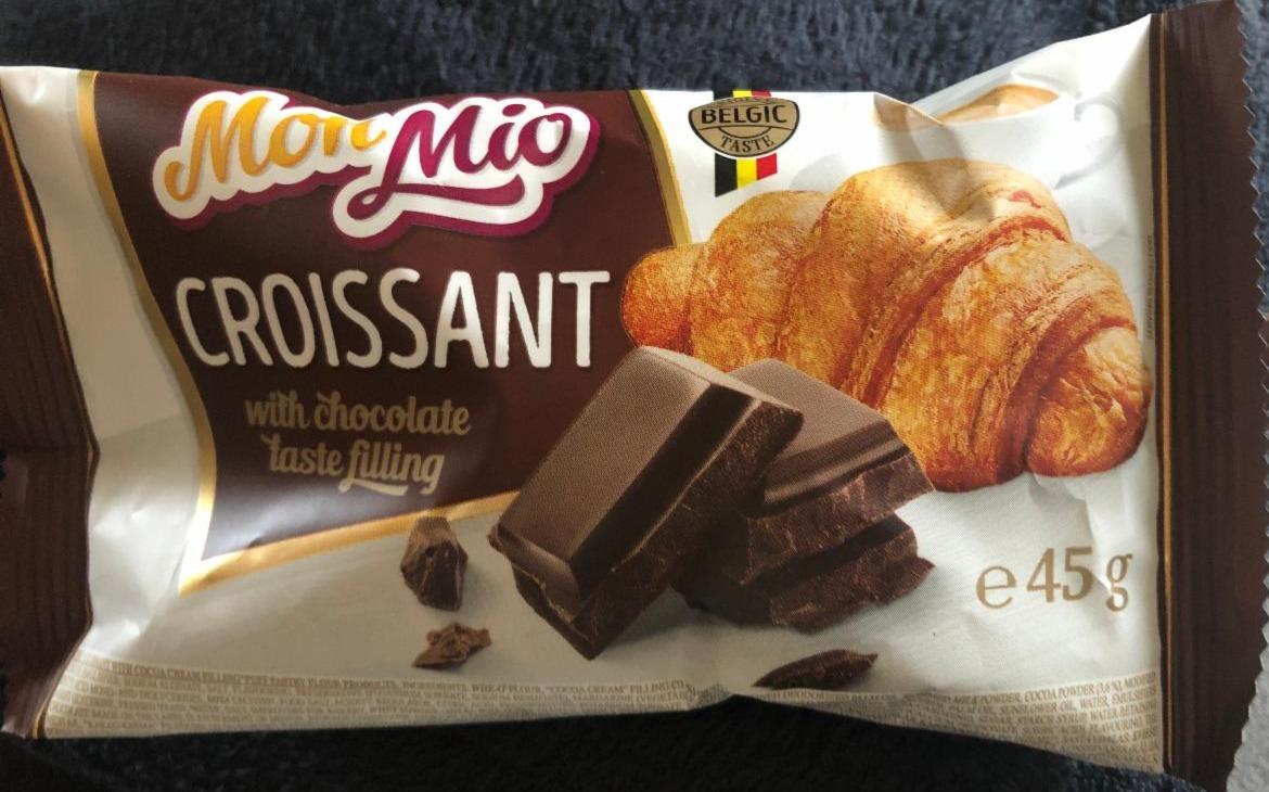 Fotografie - Croissant with chocolate taste filling Mon Mio