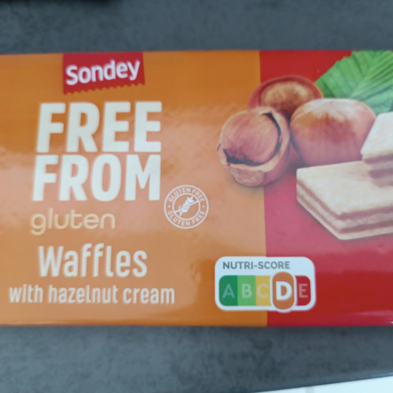 Fotografie - Free from Gluten waffles with hazelnut cream Sondey