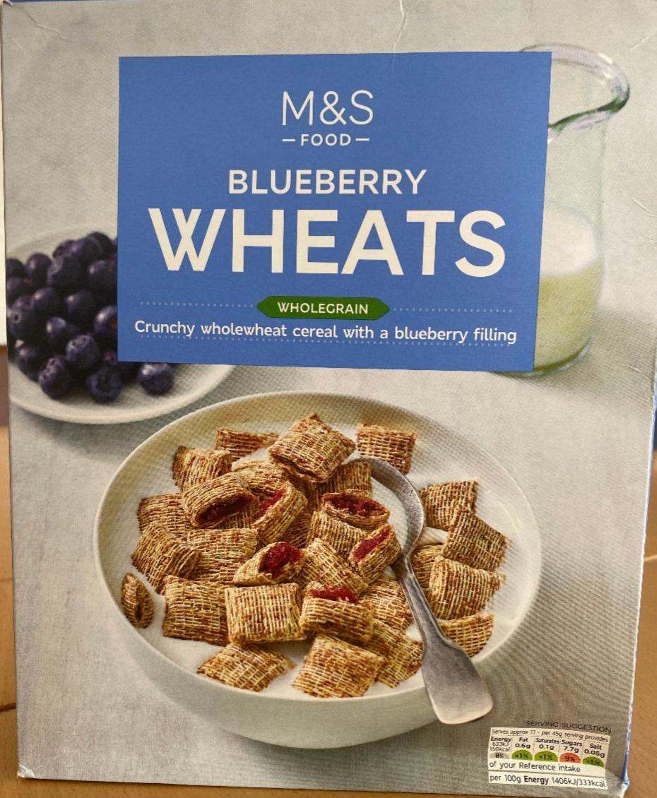 Fotografie - Blueberry wheats Cereálie z celozrnné pšenice s borůvkovou náplní M&S Food