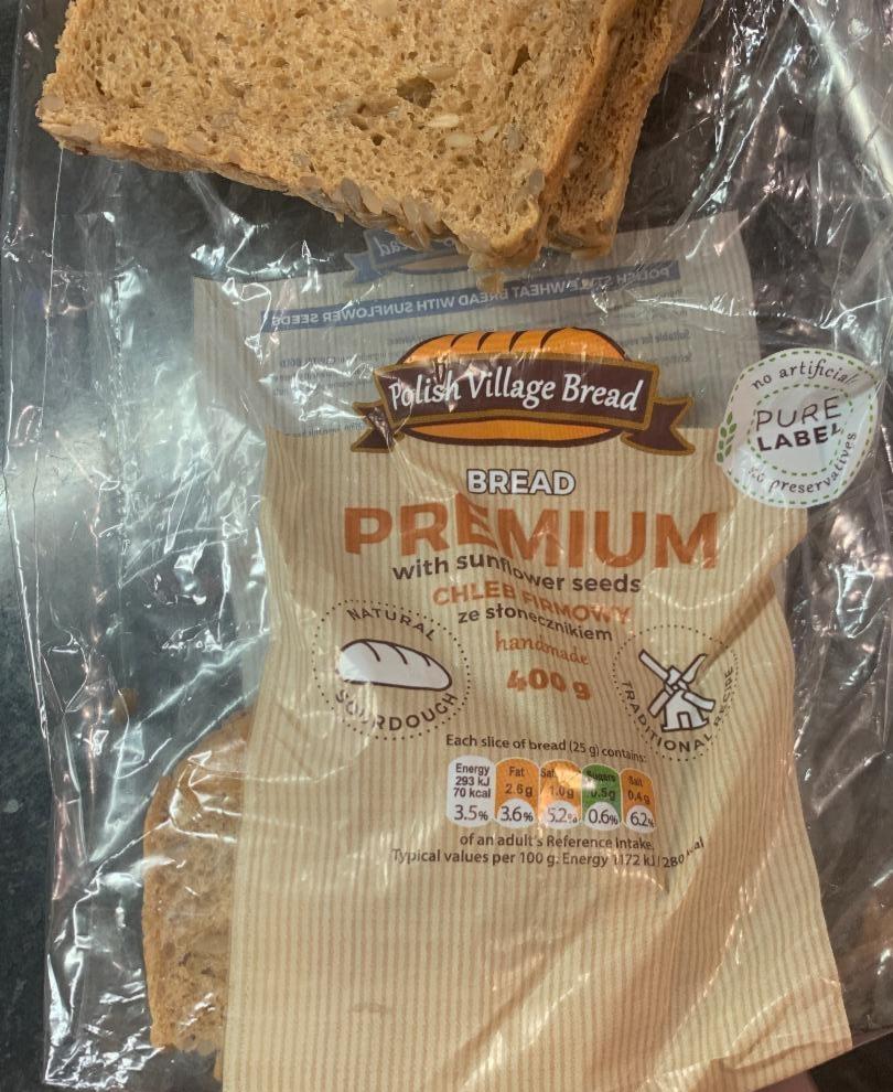 Fotografie - Premium Bread with sunflower seeds Polish Village Bread