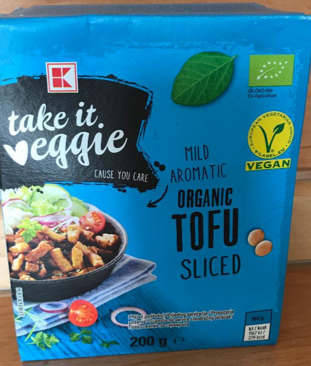 Fotografie - Organic tofu sliced mild aromatic Take it veggie