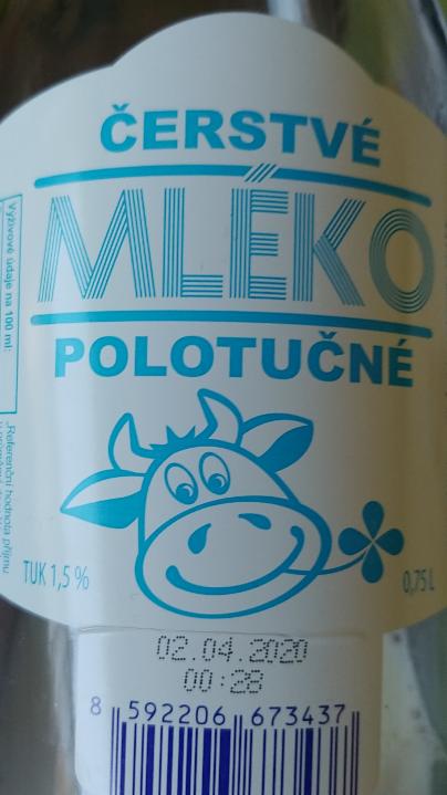 Fotografie - Čerstvé mléko polotučné 1,5% Ekomilk