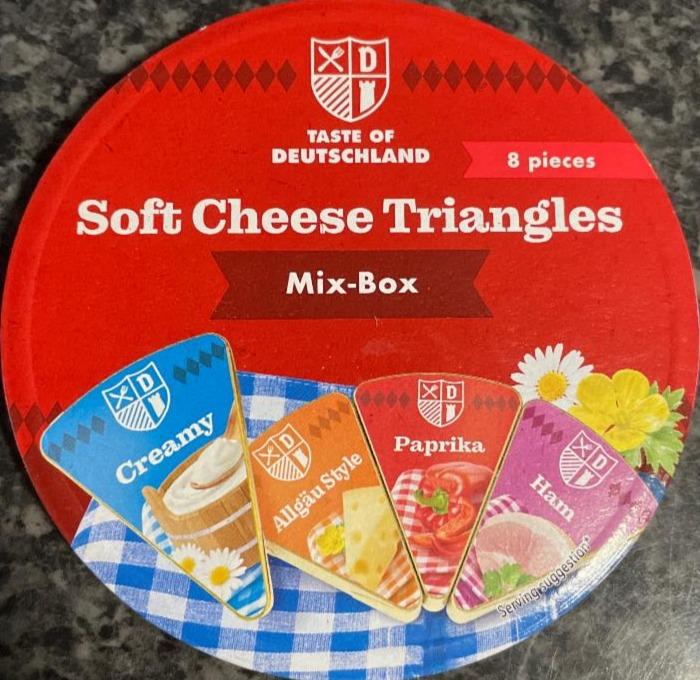Fotografie - Soft cheese triangles Mix-box Taste of Deutschland