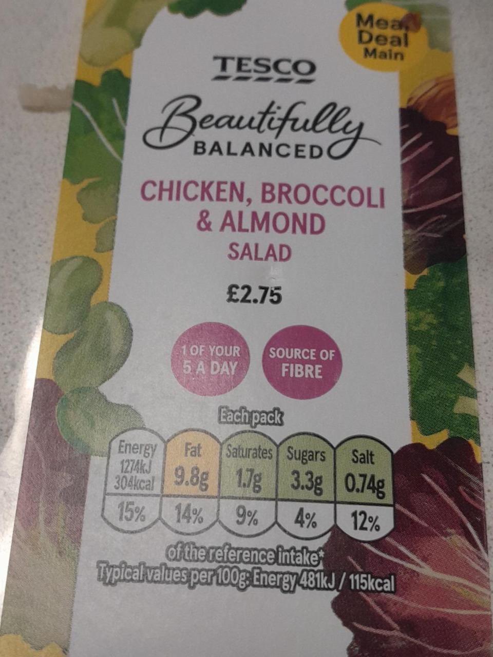 Fotografie - Chicken, Broccoli & Almond Salad Tesco