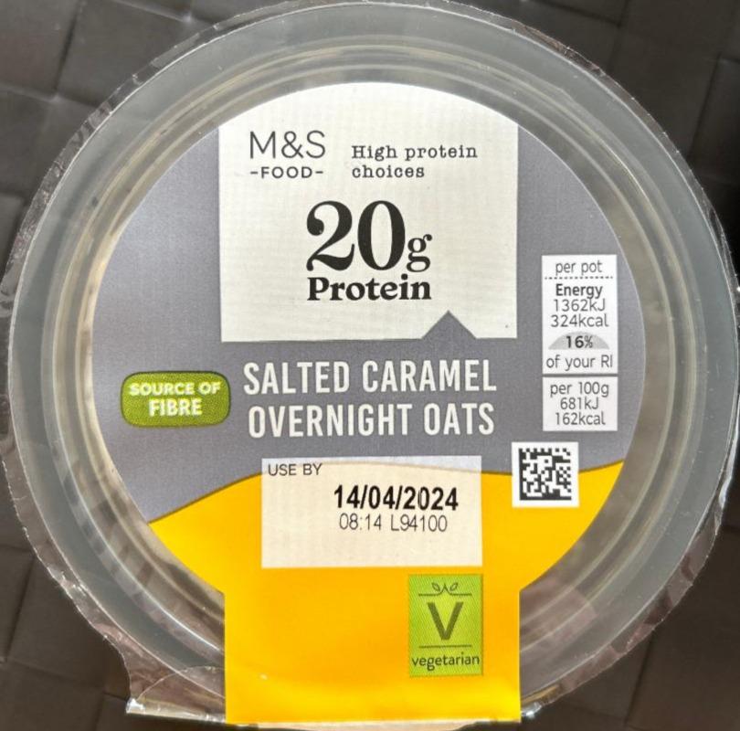 Fotografie - Salted Caramel overnight oats M&S Food