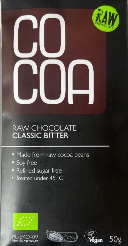 Fotografie - Cocoa raw chocolate classic bitter Raw cocoa