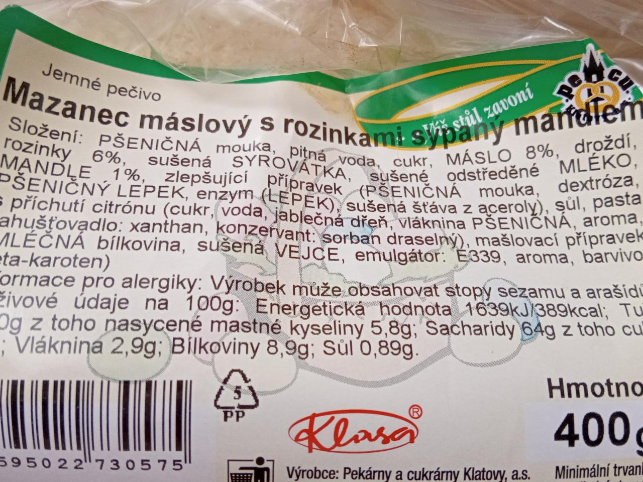 Fotografie - Mazanec máslový s rozinkami sypaný mandlemi Pekárny a cukrárny Klatovy