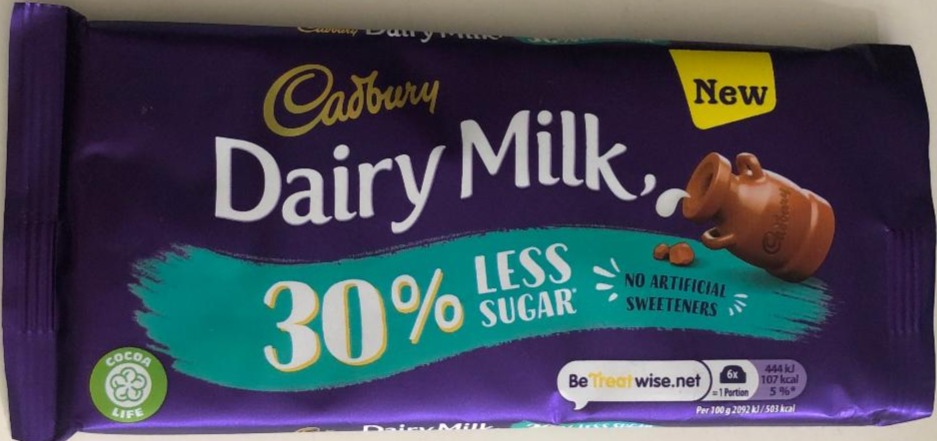 Fotografie - Dairy Milk 30% Less Sugar Chocolate Cadbury