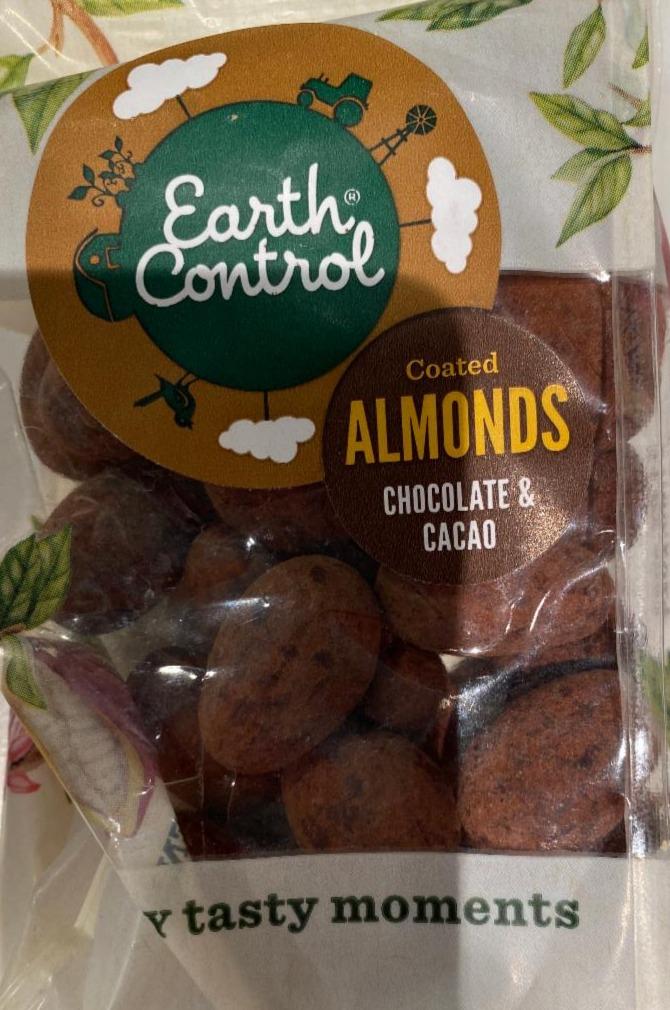 Fotografie - Coated Almonds Chocolate & Cacao Earth Control