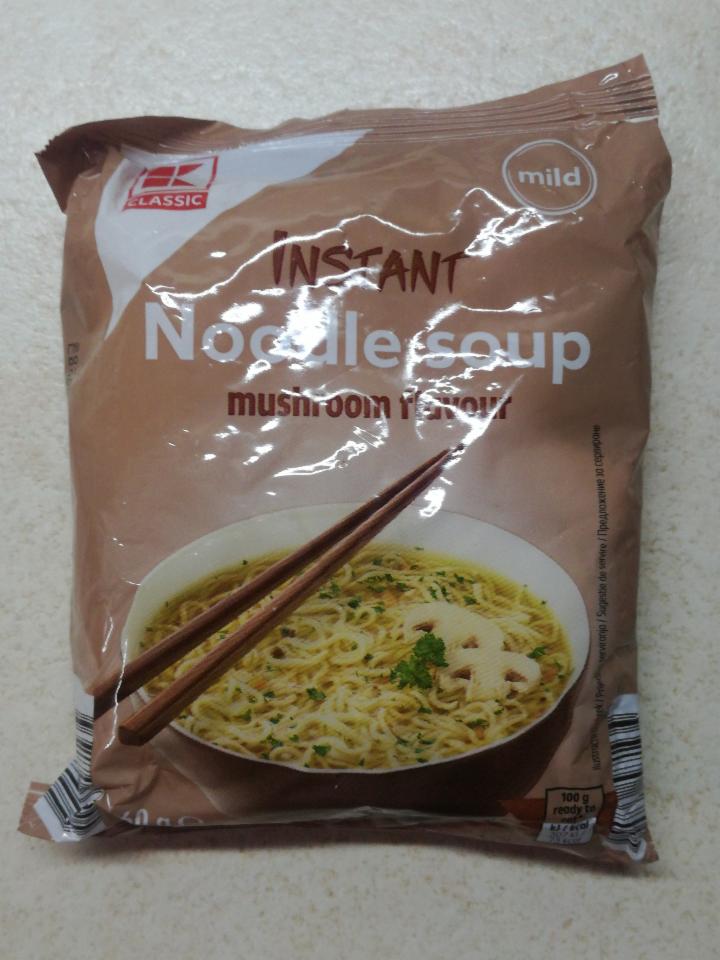 Fotografie - Instant Noodle soup mushroom flavour