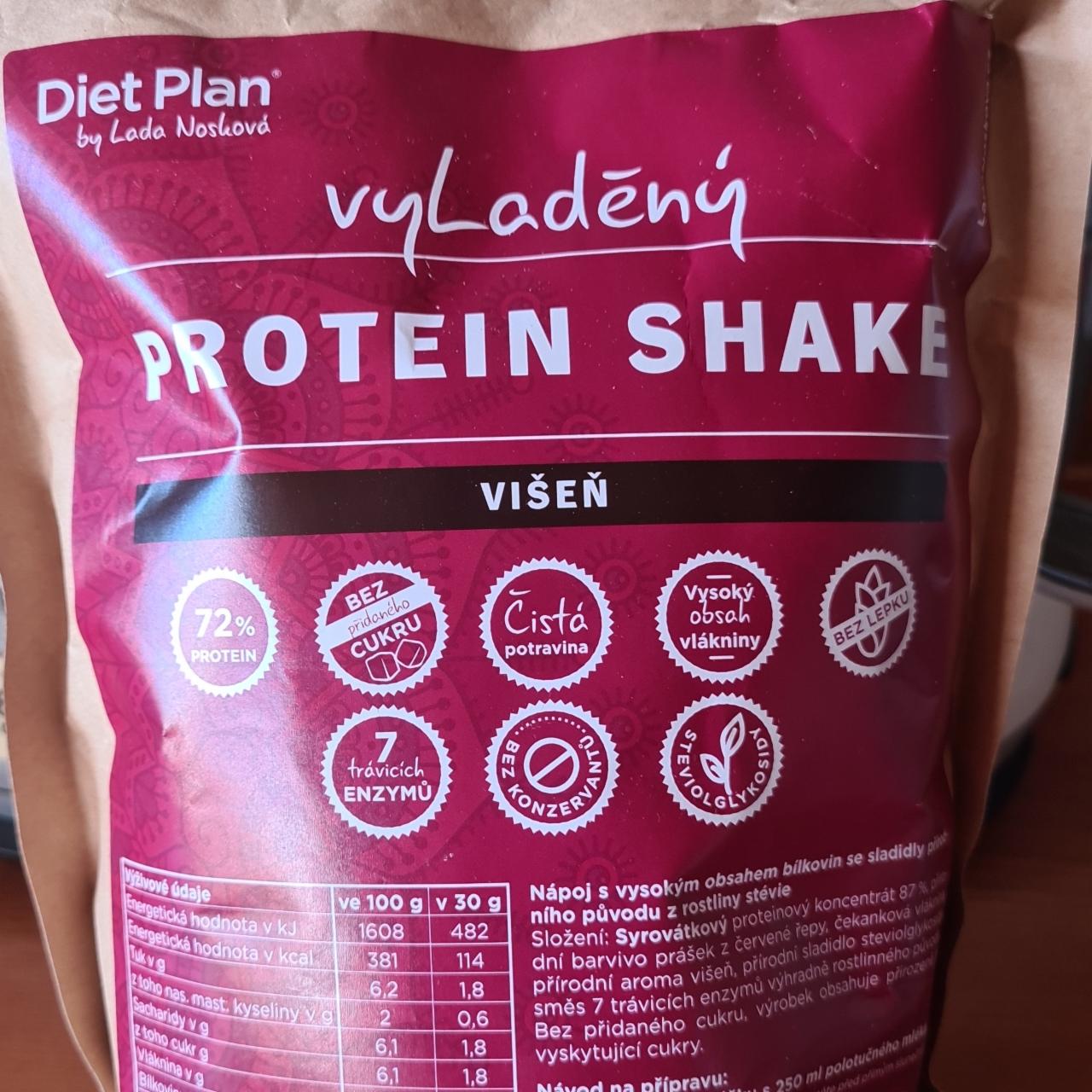 Fotografie - VyLaděný protein shake višeň Diet Plan
