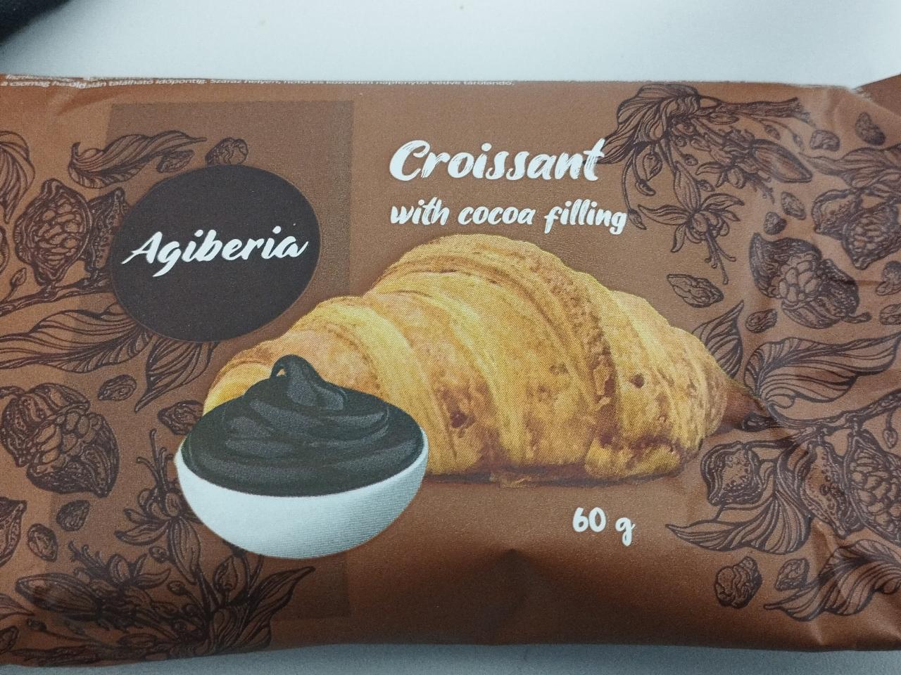 Fotografie - Croissant with cocoa filling Agiberia