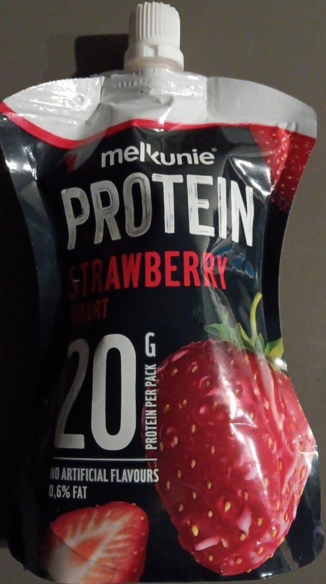 Fotografie - Protein Strawberry Vanilla Yogurt Drink Melkunie
