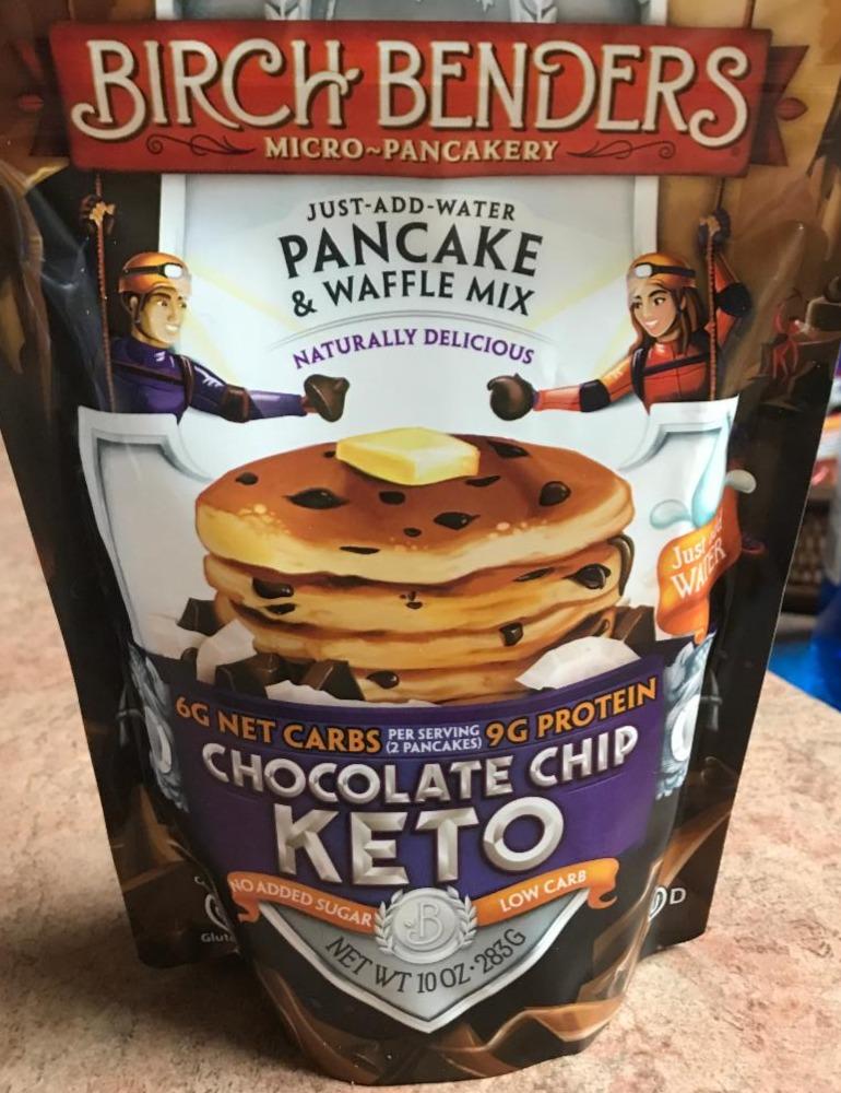 Fotografie - Keto Chocolate Chip Pancake & Waffle Mix Birch Benders