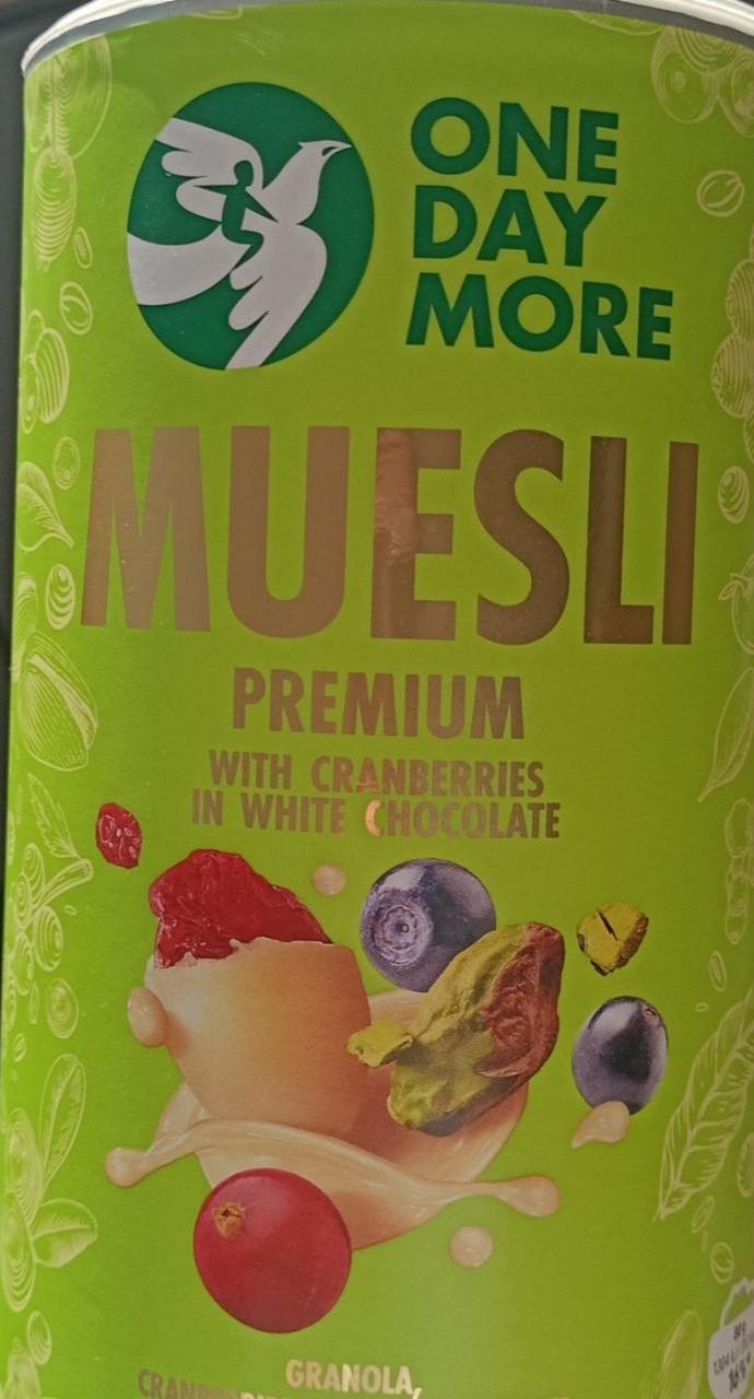 Fotografie - Muesli Premium with cranberries in white chocolate One Day More