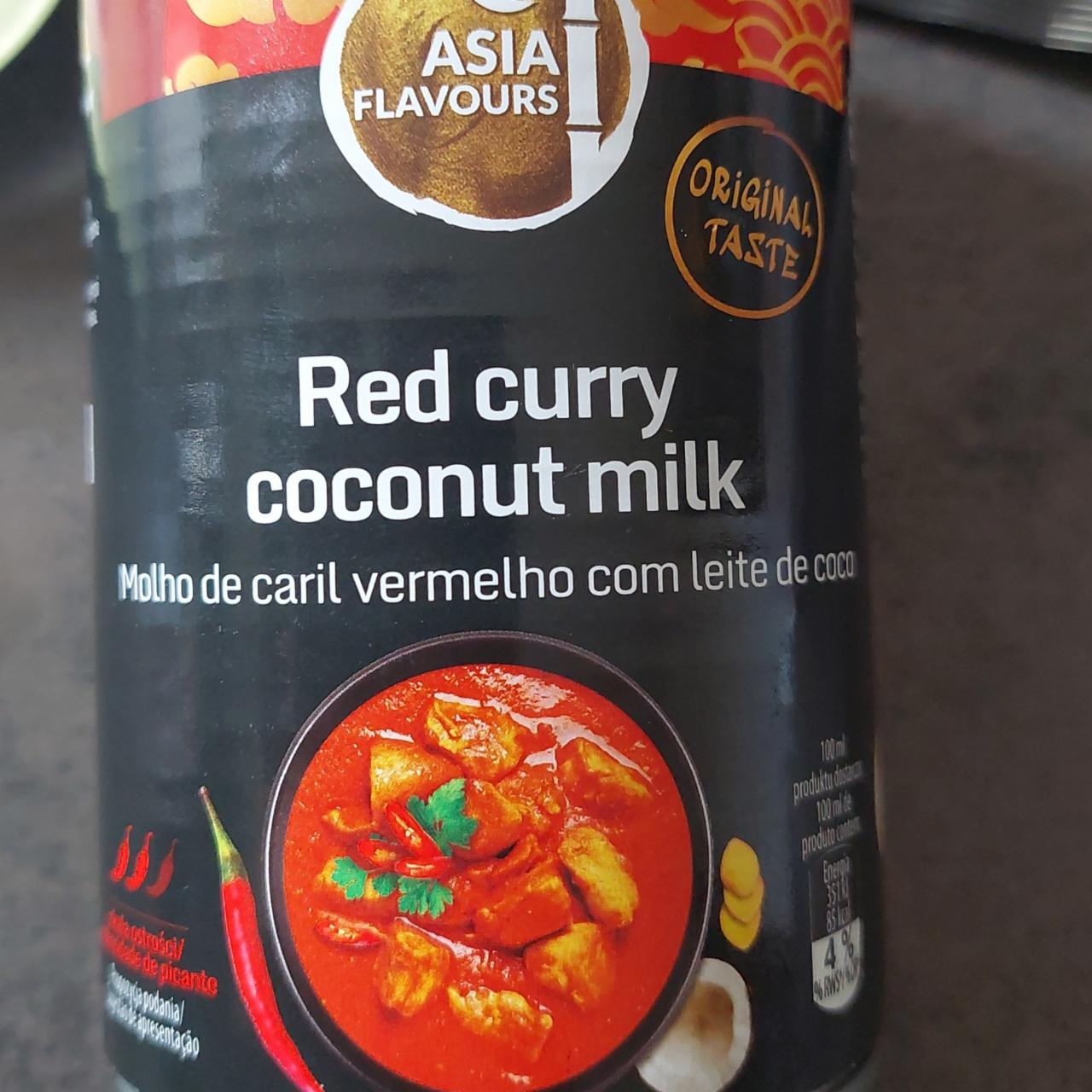 Fotografie - Red curry coconut milk Asia Flavours