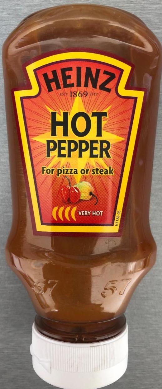 Fotografie - Hot Pepper for pizza or steak very hot Heinz