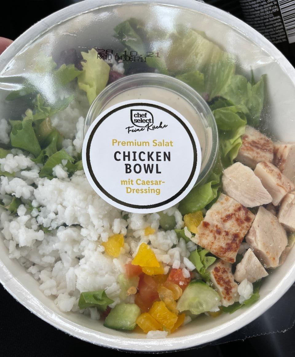 Fotografie - Premium Salat Chicken Bowl mit Caesar-Dressing Chef Select