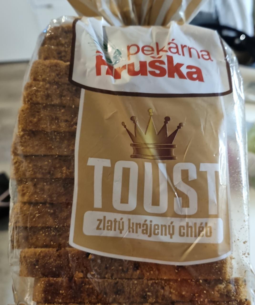 Fotografie - Toust zlatý krájený chléb Hruška