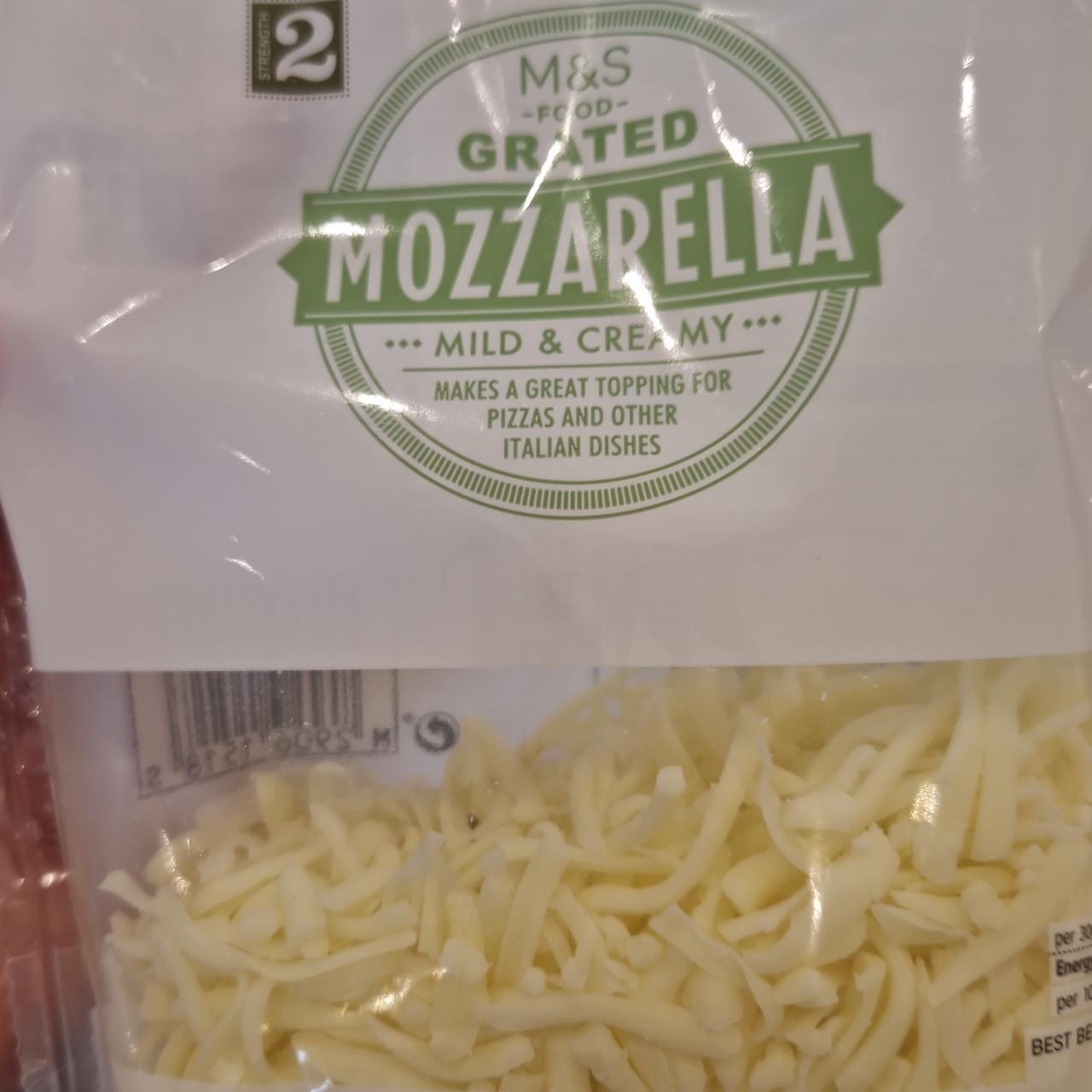 Fotografie - Grated Mozzarella M&S Food