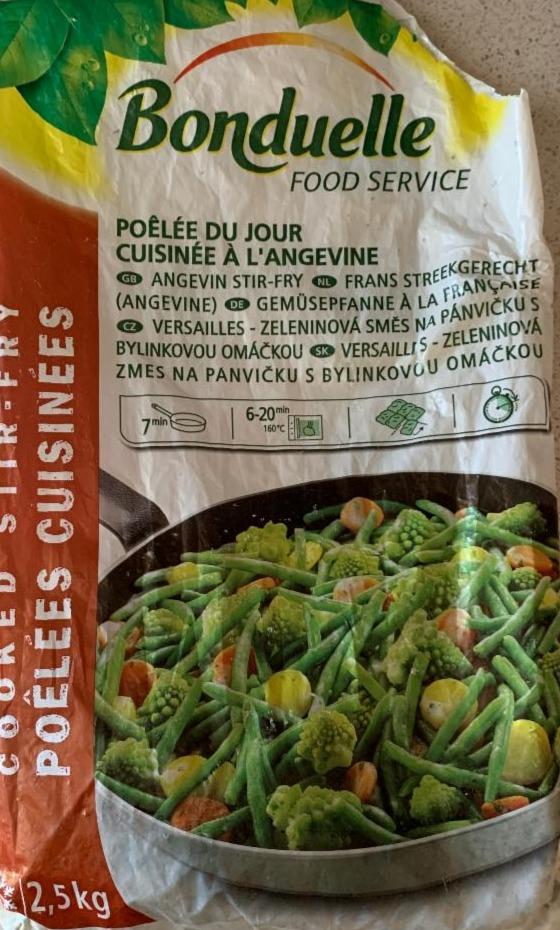 Fotografie - Versailles zeleninová směs na pánvičku s bylinkovou omáčkou Bonduelle