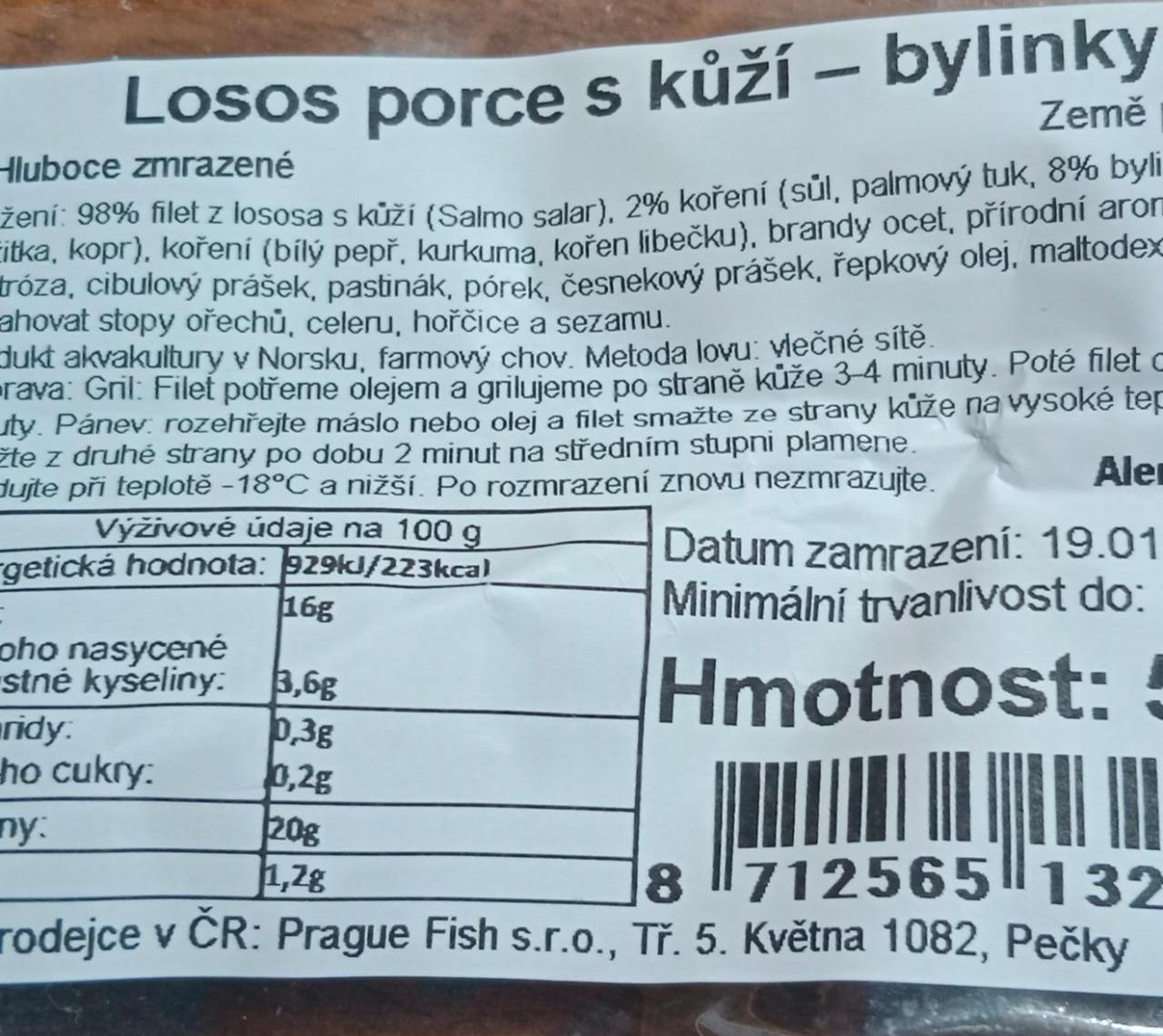 Fotografie - Losos porce s kůží byllinky Prague Fish s.r.o.