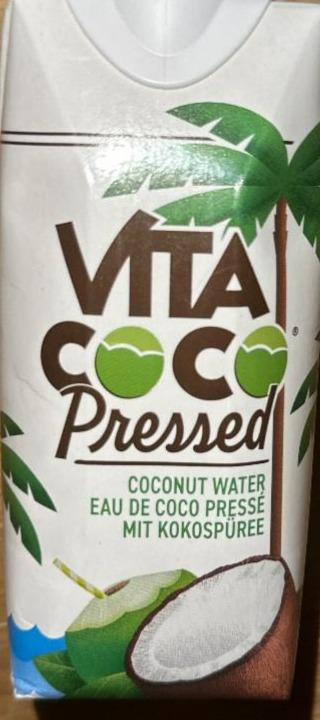 Fotografie - Pressed Coconut Water Víta Coco